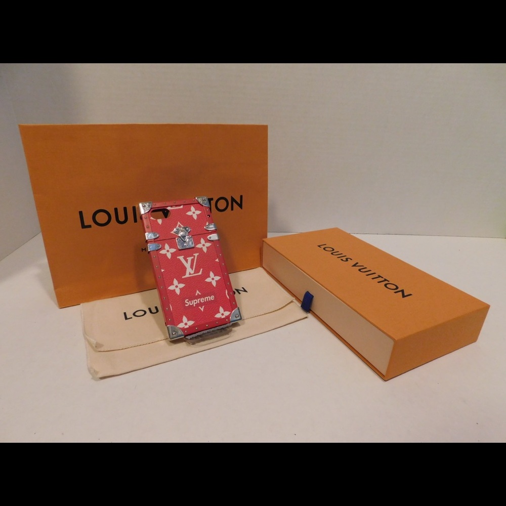 Louis Vuitton x Supreme 2017 Trunk IPhone 7 Case